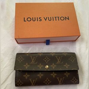 Louis Vuitton Monogram Sarah Long Wallet 🤎